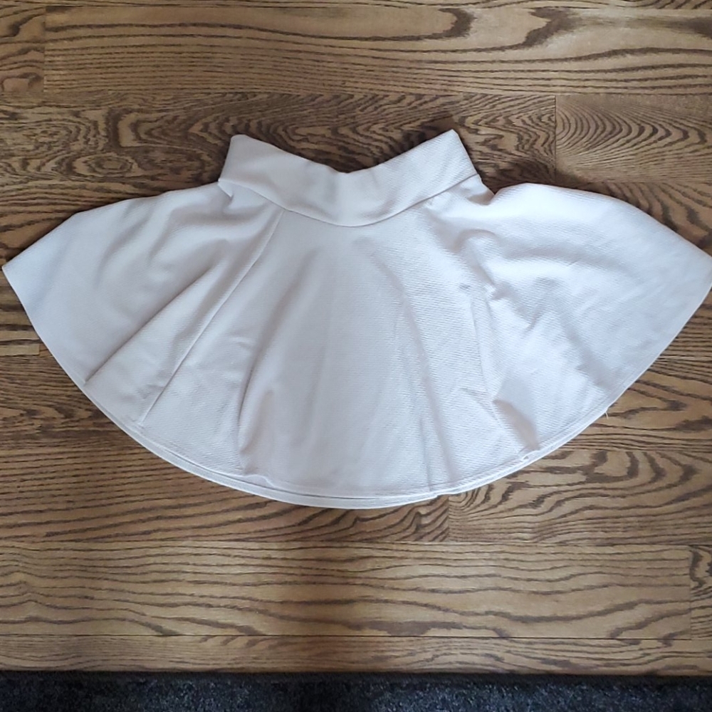 Cute cream skirt